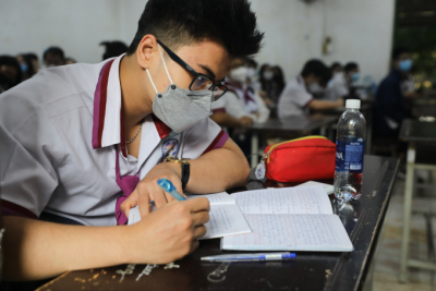 Học sinh lớp 12 trường THPT Trưng Vương, TP HCM. Ảnh: Quỳnh Trần