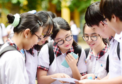 So sánh phổ điểm thi tốt nghiệp THPT 2023 các khối A, B, C, D1, A1