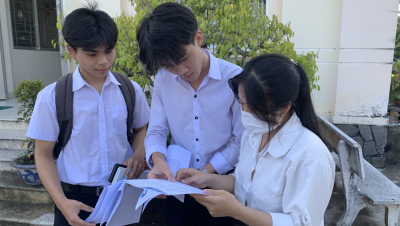 Thí sinh dự thi thi tốt nghiệp THPT 2023