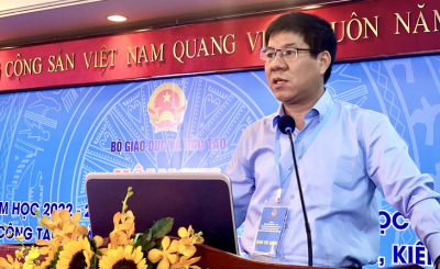 Cục trưởng Cục Quản lý chất lượng (Bộ Giáo dục và Đào tạo) phát biểu tại hội nghị chiều 24-8 - Ảnh: Trần Huỳnh