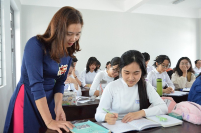 Giờ học môn Ngữ văn của học sinh Trường THPT Hoàng Hoa Thám (TP Đà Nẵng). Ảnh: TG