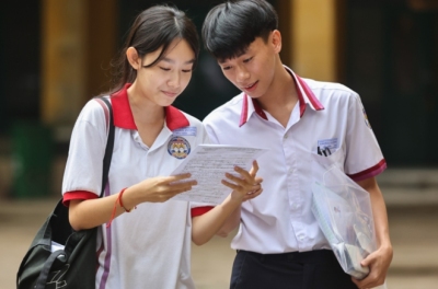 Thí sinh thi tốt nghiệp tại trường THPT Trưng Vương, quận 1, TP HCM, hồi tháng 6. Ảnh: Quỳnh Trần