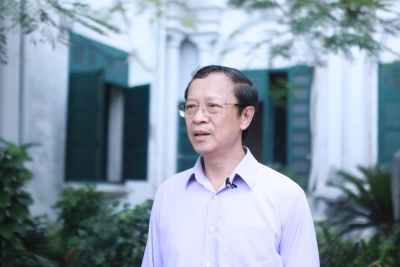 Thứ trưởng Bộ GD&ĐT Phạm Ngọc Thưởng yêu cầu các Hội đồng thi tiến hành chấm thi vừa đảm bảo tiến độ nhưng phải chất lượng, vì quyền lợi thí sinh. Ảnh: Đình Tuệ.