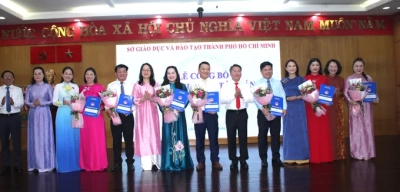 Sở GD-ĐT TPHCM trao quyết định điều động, bổ nhiệm lãnh đạo phòng ban, hiệu trưởng các trường