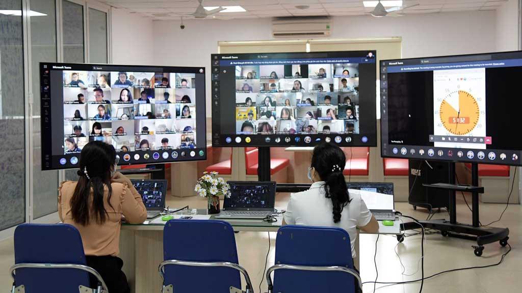 Bộ GDĐT nói gì về kiểm soát học sinh khi kiểm tra trực tuyến?