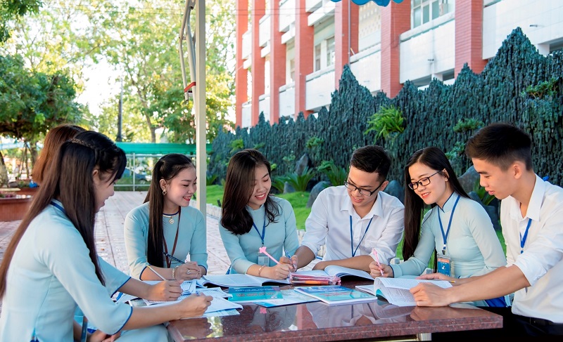 Năm mới, mong Bộ giải quyết dứt điểm bất cập thăng hạng chức danh nghề nghiệp và mẫu giáo án 5512