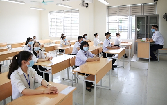 Hướng dẫn tổ chức thi tốt nghiệp THPT cho thí sinh bị ảnh hưởng bởi dịch COVID-19