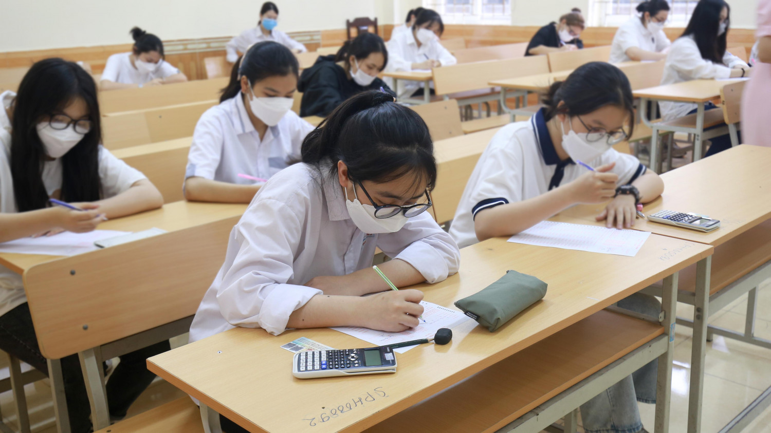 Học sinh tham dự kì thi tốt nghiệp THPT 2021 (Ảnh minh họa)