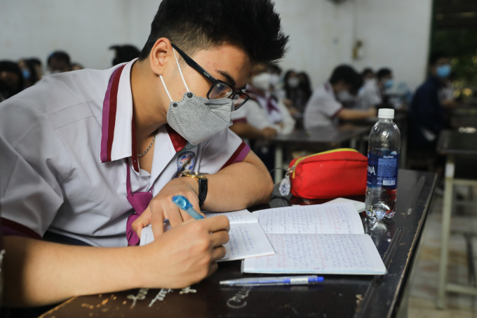 Học sinh lớp 12 trường THPT Trưng Vương, TP HCM. Ảnh: Quỳnh Trần
