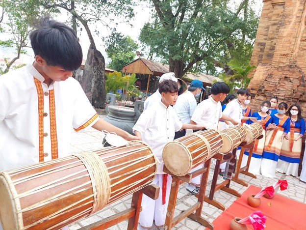 Dạy nội dung giáo dục địa phương gắn với di tích lịch sử văn hóa