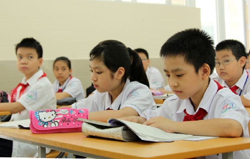 Năm học tới đây sẽ là năm học đầu tiên dạy hai môn tích hợp là môn Lịch sử và Địa lý, môn Khoa học tự nhiên cho các em học sinh lớp 6 và lớp 7. (Ảnh hocmai)