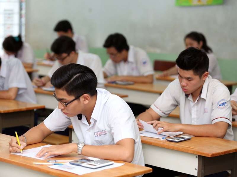 “Bùng nổ” các kỳ thi riêng xét tuyển đại học: Có đáng lo?