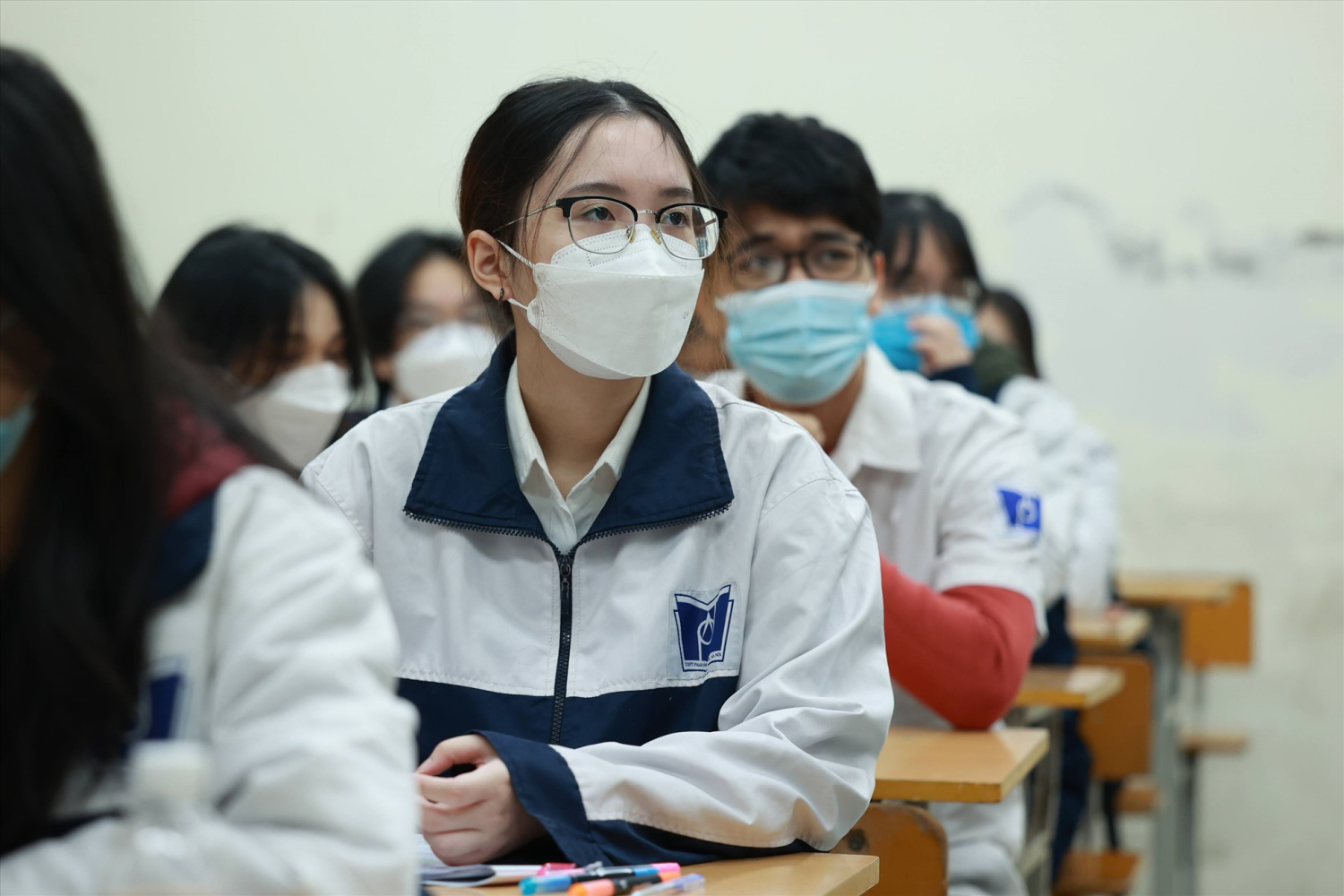 Bộ 100+ đề luyện phần đọc hiểu môn Ngữ Văn ôn thi tốt nghiệp THPT có đáp án