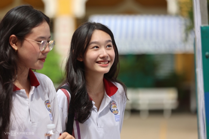 Thí sinh dự thi tốt nghiệp THPT 2024 tại TP HCM. Ảnh: Quỳnh Trần