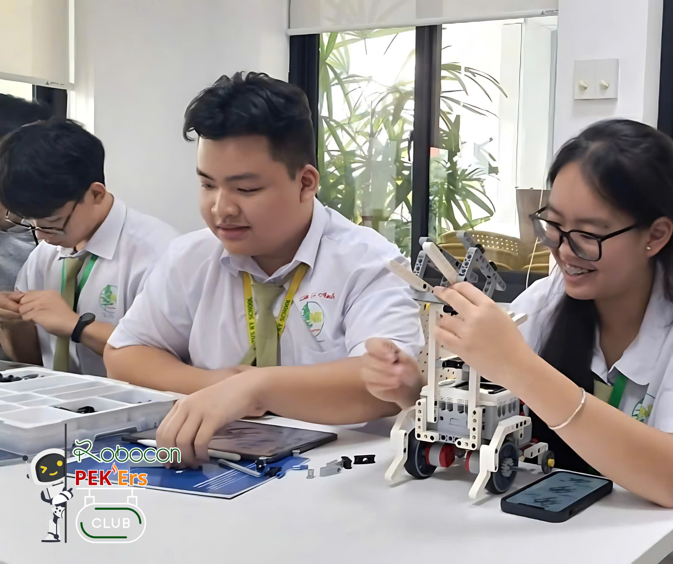 CLB Robocon Pek'ers sẵn sàng tham gia cuộc thi Robocon tỉnh Bình Dương năm 2024