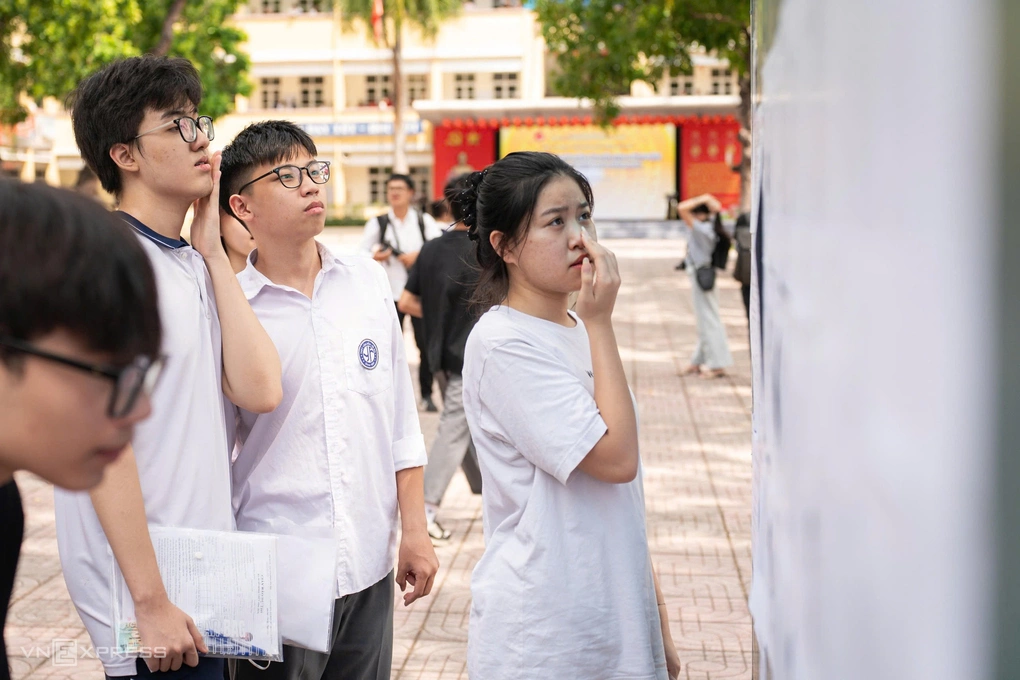 Thí sinh thi tốt nghiệp THPT 2026 tại Hà Nội.
