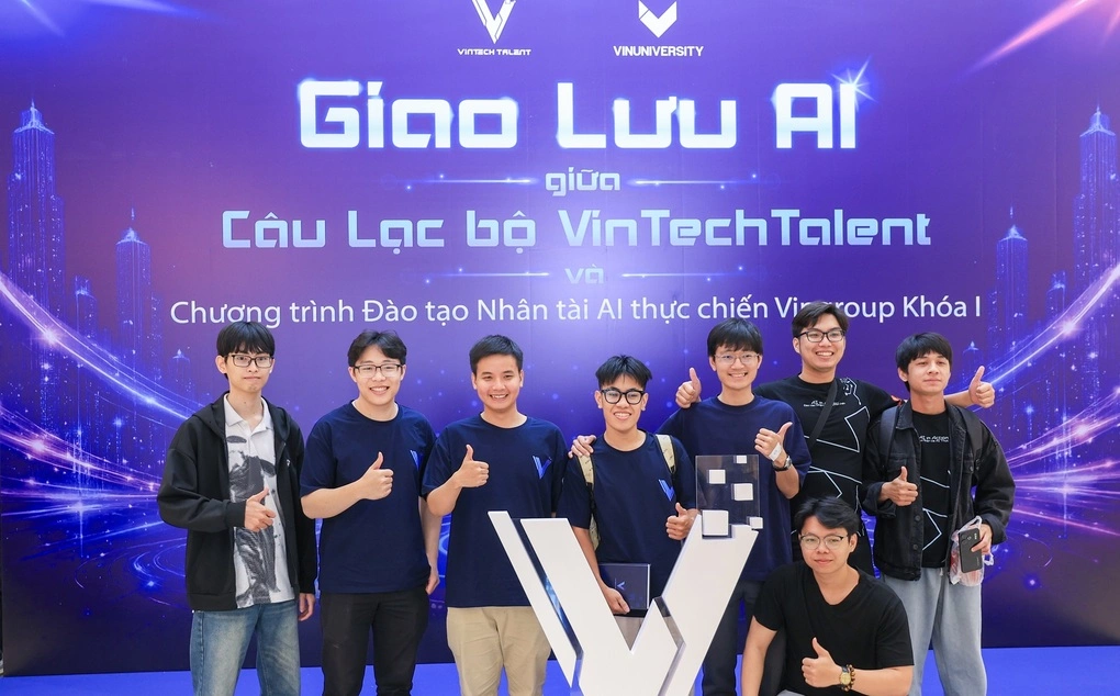 Học viên tham gia buổi giao lưu trong khuôn khổ chương trình.