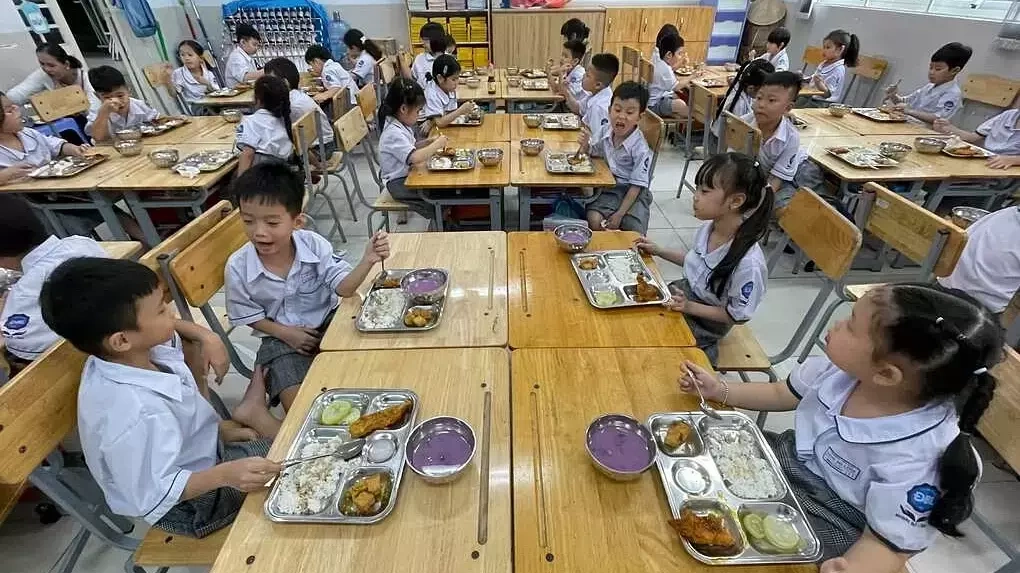 Sẽ miễn thuế thu nhập doanh nghiệp với suất ăn học sinh, sinh viên
