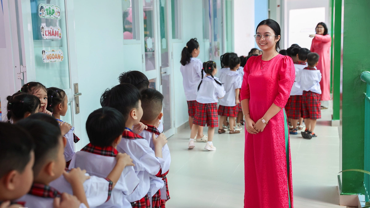 Điều chuyển hơn 32.600 hiệu trưởng, hiệu phó sau sáp nhập trường