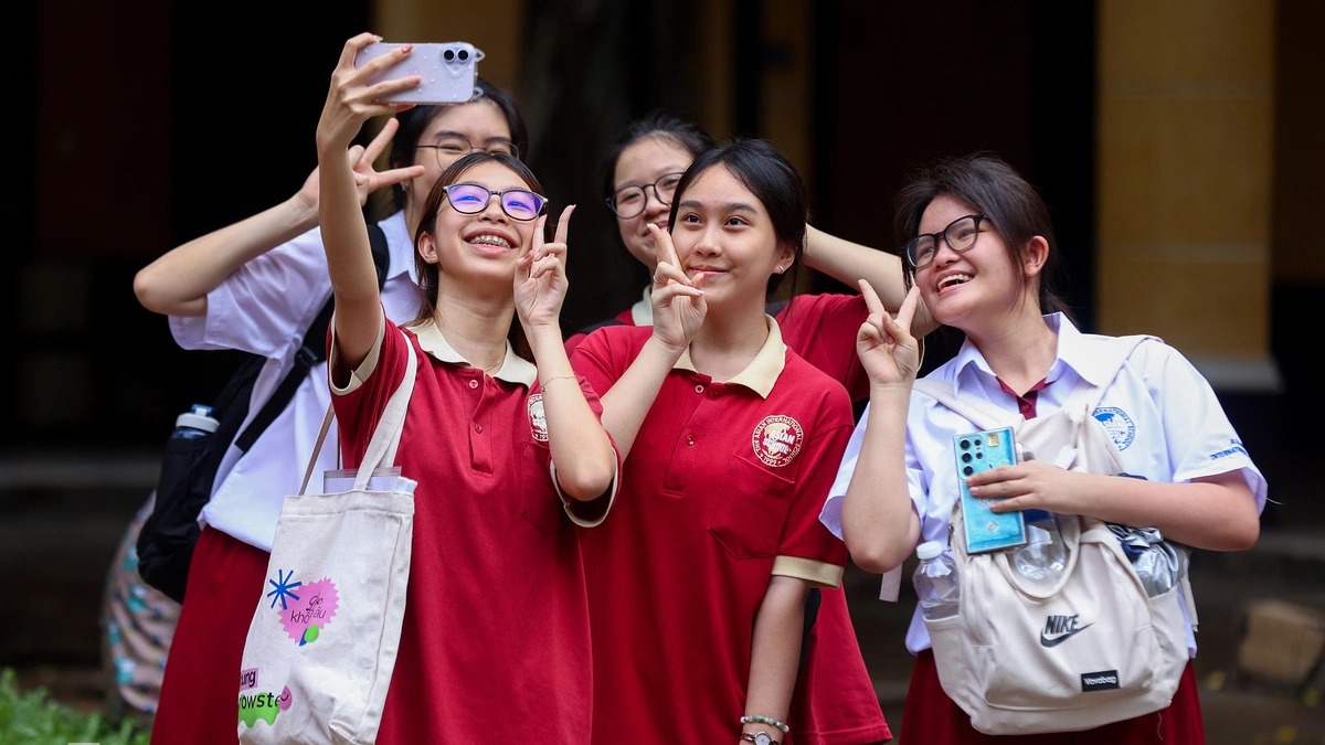 6 đại học ở TP HCM có ngành được cấp học bổng 3,7-5,5 triệu đồng/tháng
