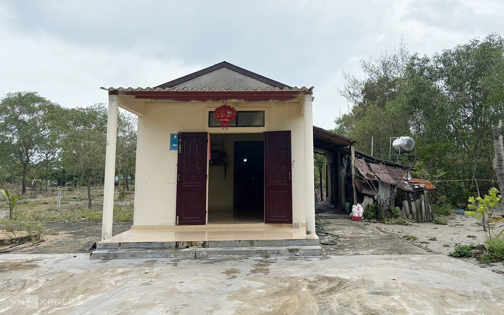 Căn nhà nơi Hoàn cùng bà ngoại sinh sống.