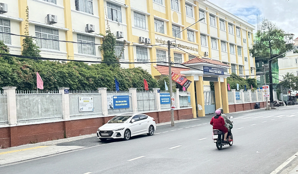 Sáu trường THCS ở phường Ninh Kiều sáp nhập thành trường THCS Ninh Kiều.