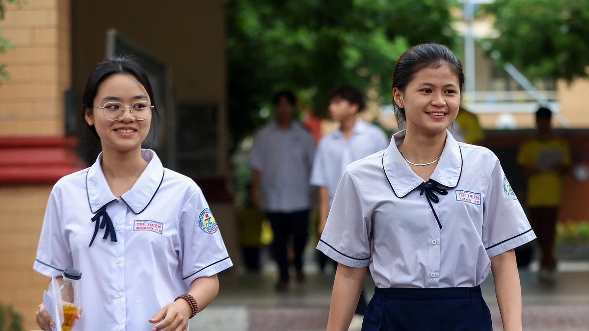 Điểm chuẩn 200 đại học năm 2026