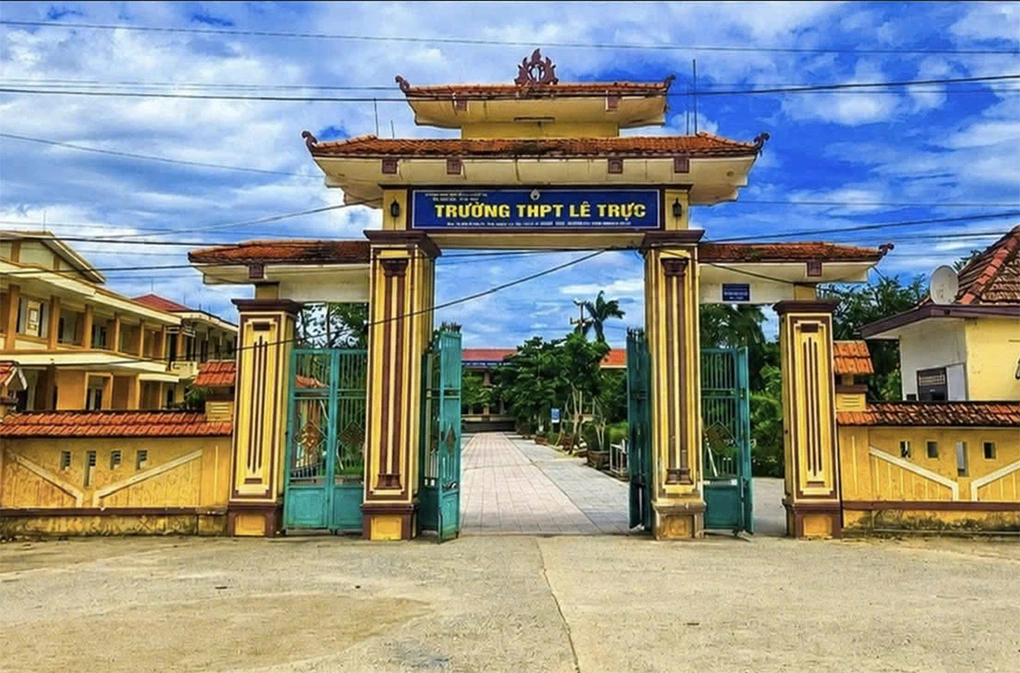 Trường THPT Lê Trực.