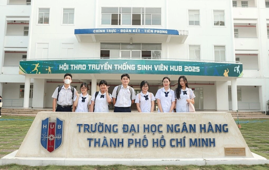Một góc khuôn viên trường Đại học Ngân hàng TP HCM tại cơ sở Hoàng Diệu.