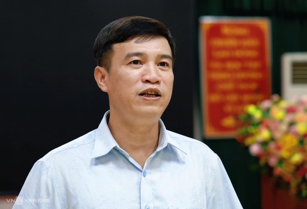 Ông Lâm Thế Hùng, Phó Giám đốc Sở Giáo dục và Đào tạo tỉnh Tuyên Quang, trả lời về phương án tổ chức thi tốt nghiệp THPT tại trường chuyên Tuyên Quang, chiều 12/8.