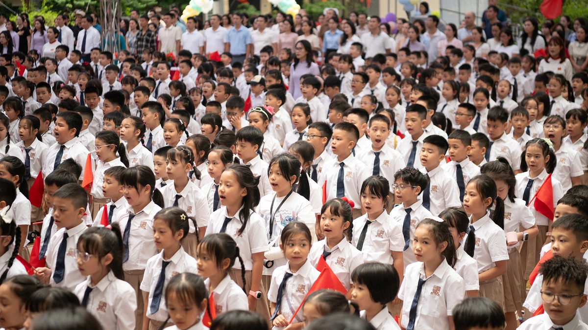 Những trường học đông nhất Hà Nội sau sáp nhập