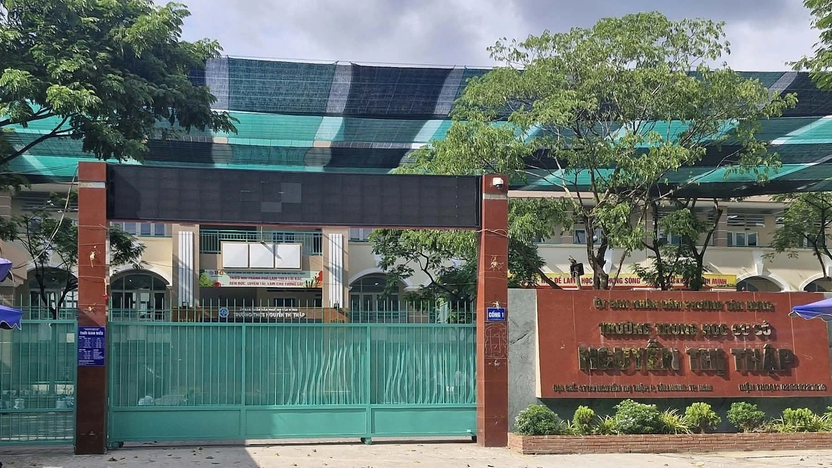 Phụ huynh than bị 'ép' chọn môn liên kết