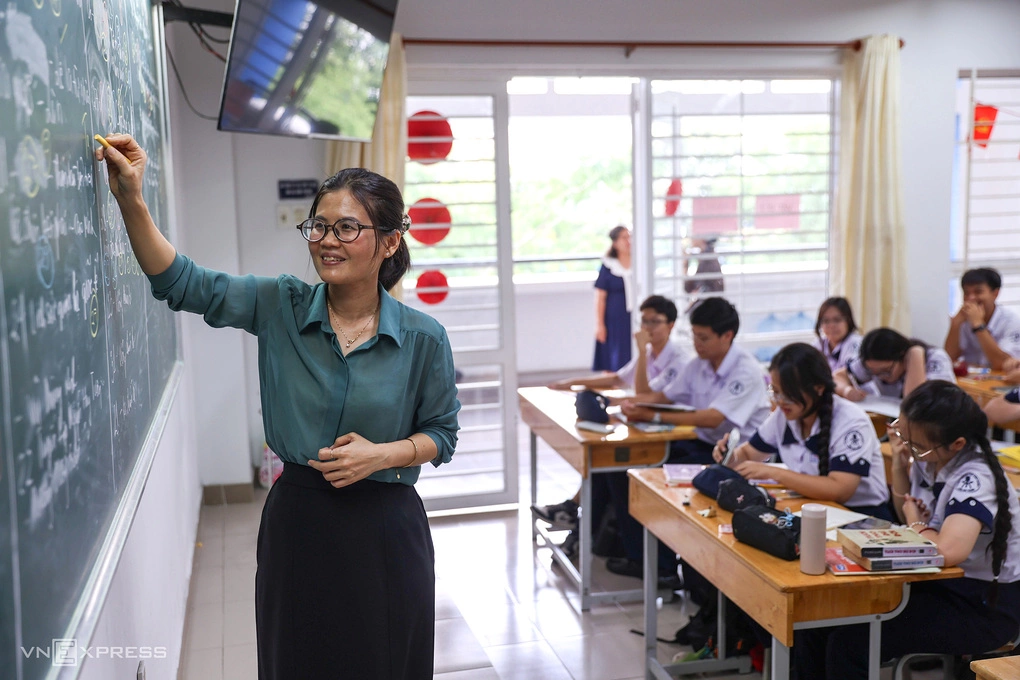 Giáo viên trường THPT chuyên Trần Đại Nghĩa, TP HCM, tháng 5/2026.