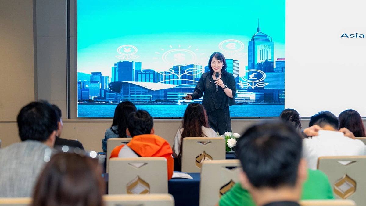 Cơ hội tìm học bổng du học Hong Kong