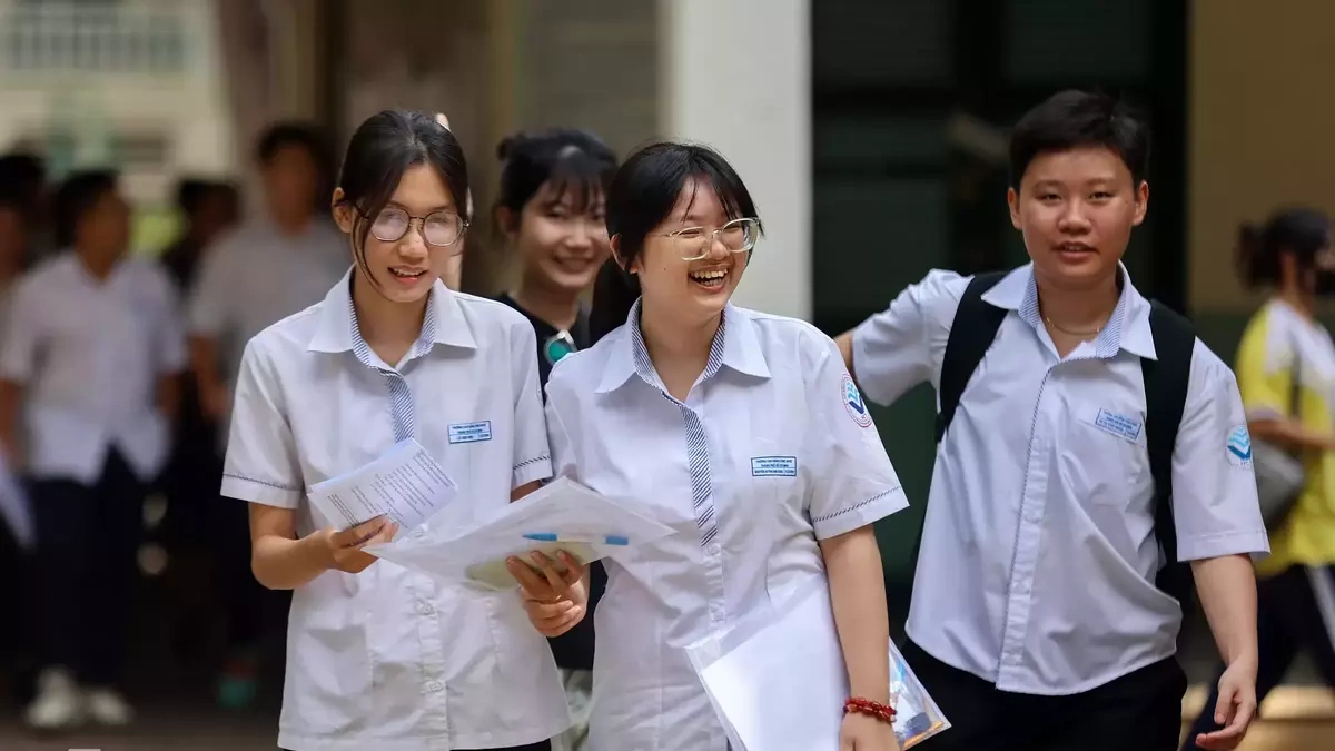 Chưa thí điểm thi tốt nghiệp THPT trên máy tính năm 2027