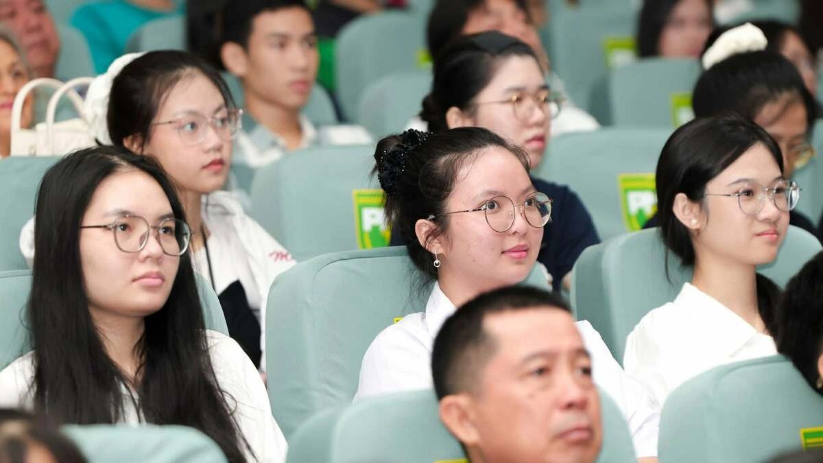 10 trường có học sinh đỗ ĐH Y khoa Phạm Ngọc Thạch đông nhất