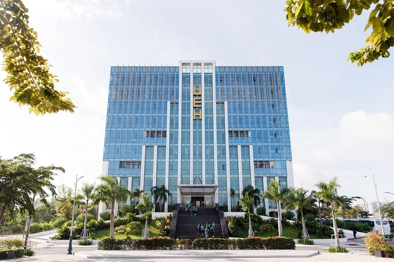 Một tòa nhà của Đại học Kinh tế TP HCM.