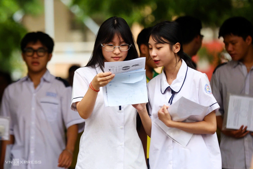 Thí sinh dự thi tốt nghiệp THPT 2026 tại TP HCM.