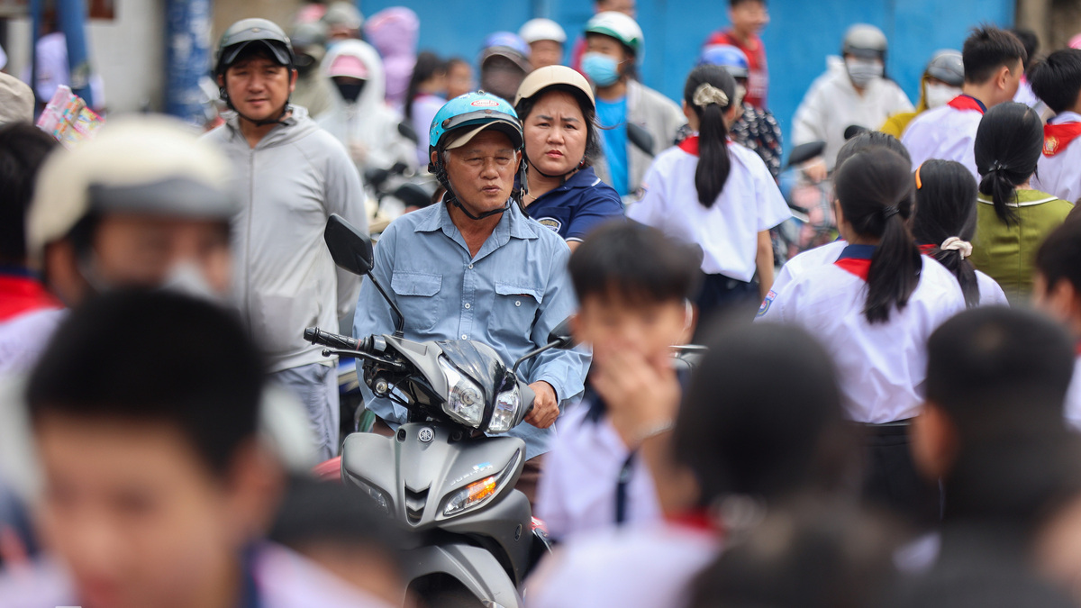Hội phụ huynh bị cấm thu quỹ, nhận tiền hỗ trợ