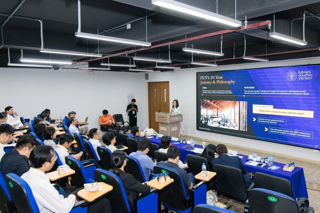 Phiên thảo luận "Phát triển nguồn nhân lực công nghệ cao đáp ứng nhu cầu doanh nghiệp" diễn ra ngày 16/10.