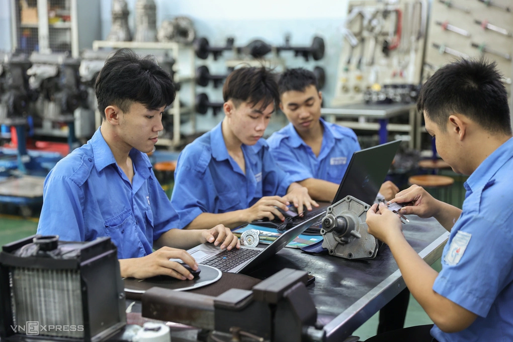 Sinh viên trường cao đẳng Kỹ thuật Cao Thắng, tháng 6/2026.