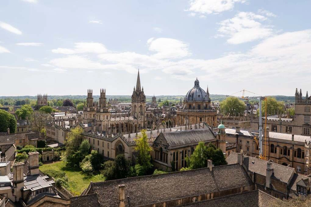 Khuôn viên Đại học Oxford, Anh.