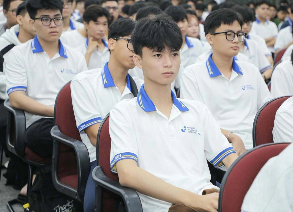 Tân sinh viên trường Đại học Công nghiệp TP HCM trong tuần sinh hoạt định hướng đầu năm học, tháng 9. Ảnh minh họa: IUH