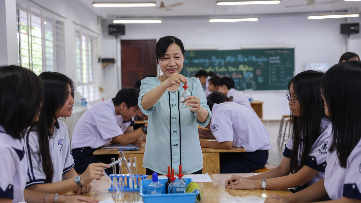 Đề xuất hỗ trợ tới 640 triệu đồng cho giáo viên TP HCM học thạc sĩ, tiến sĩ